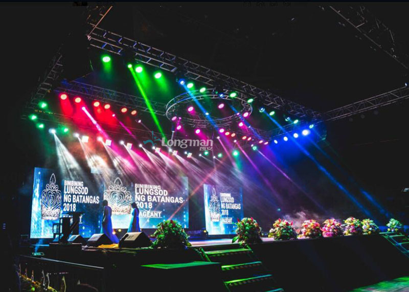 菲律宾项目使用舞台灯和舞台架